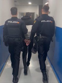 El detenido por matar con un machete a un sacristán en Algeciras en dependencias policiales.