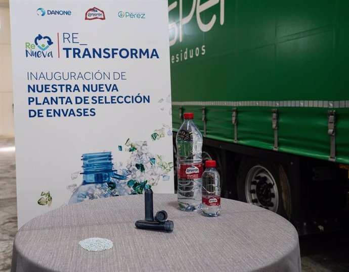 Danone inaugura en Noblejas (Toledo) su segunda planta de selección de envases del proyecto ReNueva