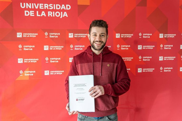 Archivo - MANUEL GARCÍA DOMÍNGUEZ HA LOGRADO LA CALIFICACIÓN DE SOBRESALIENTE CUM LAUDE CON MENCIÓN INTERNACIONAL