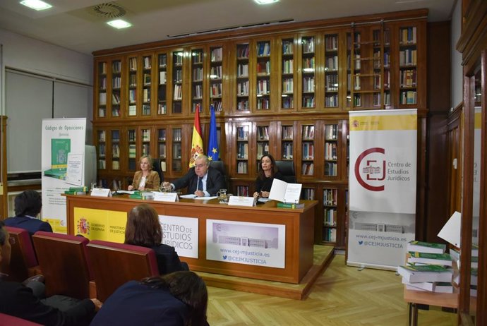 Presentación de los códigos BOE para la preparación de oposiciones de acceso a las carreras y cuerpos de Justicia.