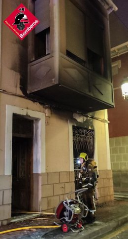 Incendio en una vivienda en Sax