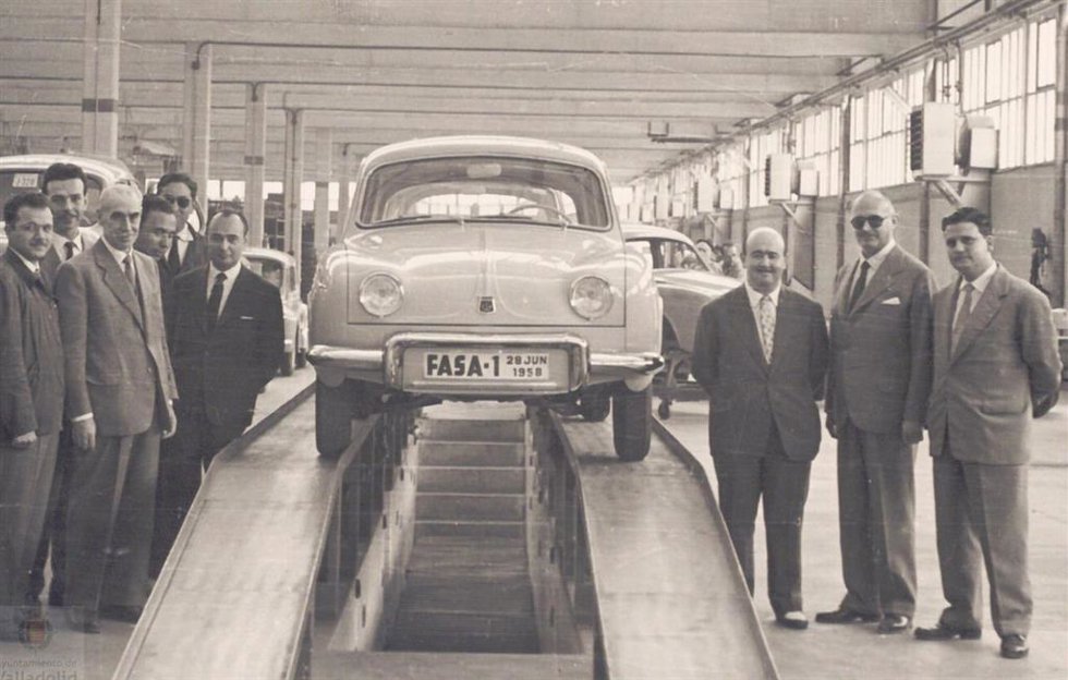 Una de las imágenes del archivo de FASA Renault donadas al Ayuntamiento de Valladolid.