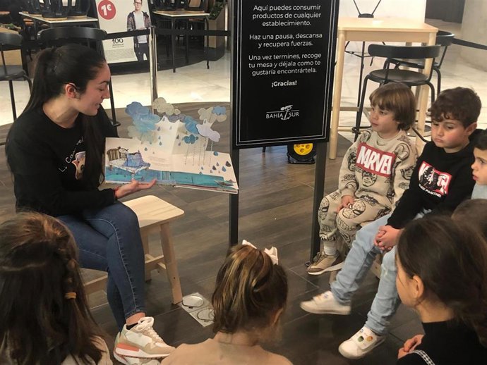 Bahía Sur inicia hasta finales de febrero 'DiverEspacio', talleres infantiles con bailes, canciones y disfraces