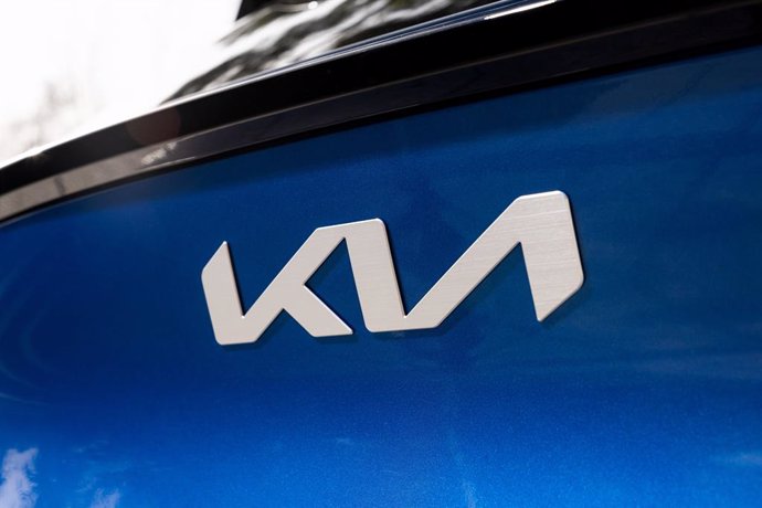 Archivo - Recurso de Kia. Logotipo de Kia en el Sportage.