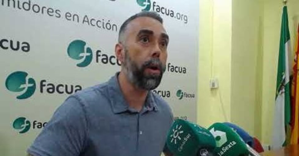 Archivo - Facua pide explicaciones a la Junta por el apagón en la Sierra de Cádiz que ha afectado a 140.000 habitantes 