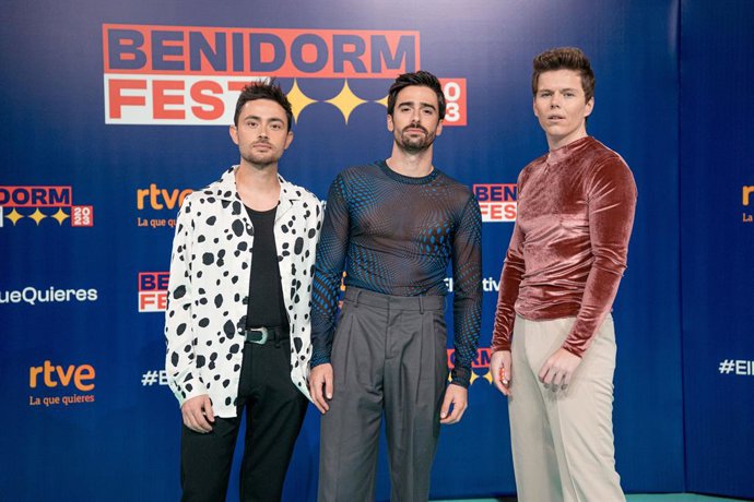 Archivo - El grupo musical Meler posa en el photocall de la presentación de las 18 canciones que competirán en el Benidorm Fest 2023.