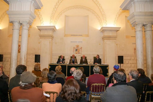 El alcalde de Sevilla, en el acto de presentación de los actos conmemorativos del milenio del Reino de Sevilla, en un evento celebrado en la Casa de Pilatos.