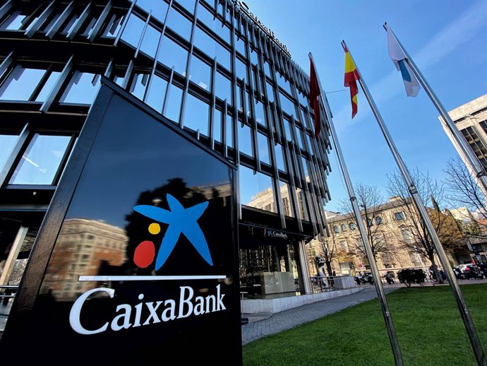 Archivo - Imatge del logo de Caixa Bank 
