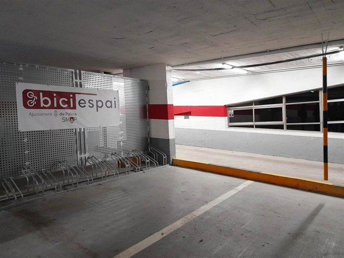 Espacio para bicicletas instalado en el aparcamiento de la plaza Major (Palma).