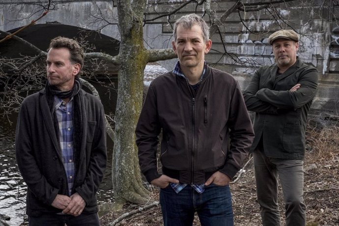 Foto promocional de Brad Mehldau Trio.