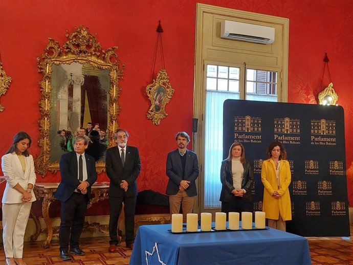 El Parlament conmemora el Día Internacional del Holocausto