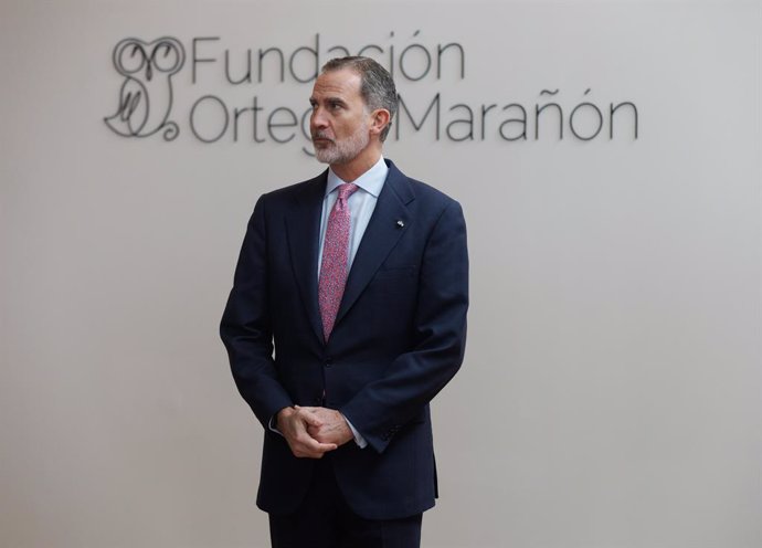 El Rey Felipe VI asiste a la inauguración del espacio cultural Ortega-Marañón de la Fundación José Ortega y Gasset-Gregorio Marañón (FOM) en la sede de la Fundación, a 27 de enero de 2023, en Madrid (España). Felipe VI ha inaugurado la rehabilitación y 