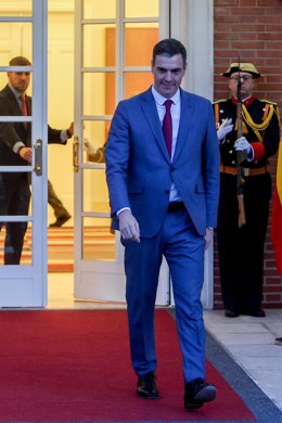 El presidente del Gobierno, Pedro Sánchez, antes de reunirse con la presidenta del Parlamento Europeo, Roberta Metsola, en el Palacio de La Moncloa, a 26 de enero de 2023, en Madrid (España). Tras este encuentro, Roberta Metsola se desplaza a la Real Acad