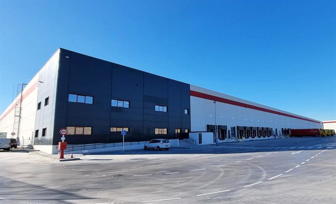 Nave de Groupe CAT para Continental