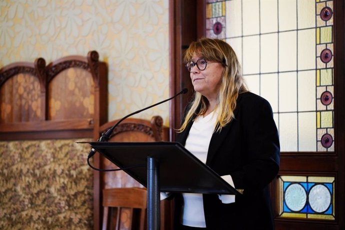 La consellera de Cultura, Natlia Garriga, en la inauguración del Any Domnech i Montaner en Reus (Tarragona)