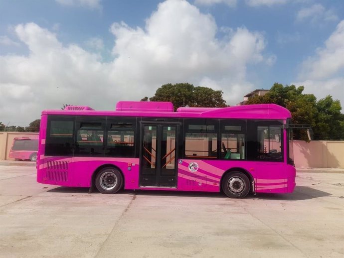 Autobús de la línea rosa de Karachi