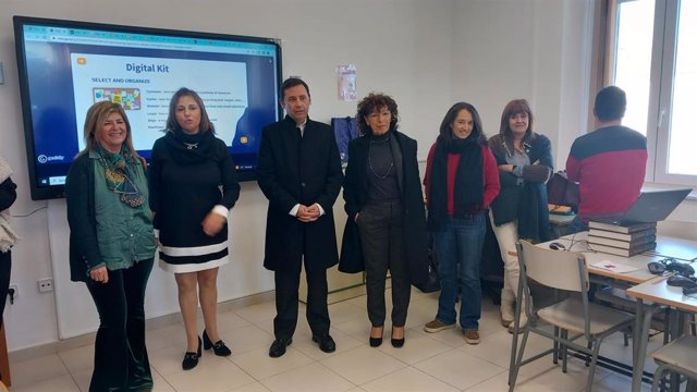 Isabel Paredes en Escuela Oficial de Idiomas de San Roque.
