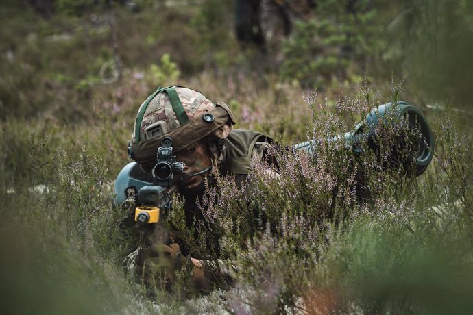 Archivo - Ejercicios militares del Ejército finlandés 