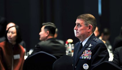 Altos funcionarios de Defensa de EEUU advierten de una posible guerra con China en 2025