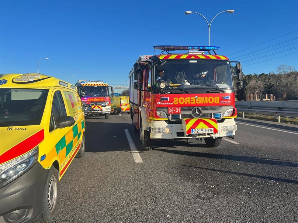 Circulación interrumpida en la A4 por un accidente.