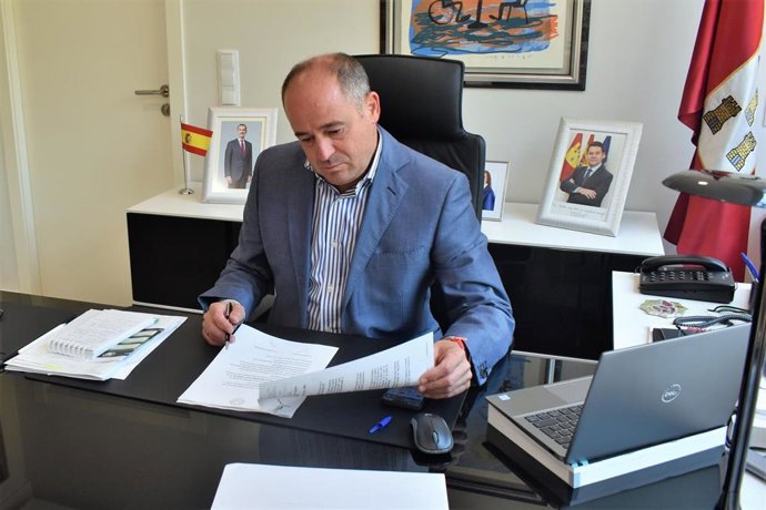 Archivo - Emilio Sáez