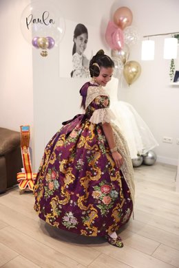 Paula Nieto escoge el cuarzo ametrino para su exaltación como Fallera Mayor Infantil de Valncia