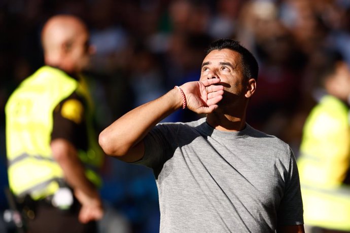 Archivo - Miguel Angel "Michel" Sanchez, head coach of Girona FC, looks on during the spanish league, La Liga Santander, football match played between Real Madrid and Girona FC at Santiago Bernabeu stadium on October 30, 2022, in Madrid, Spain.