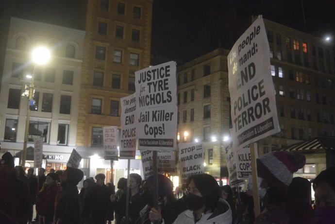 Protesta por la muerte de Tyre Nichols por violencia policial en Memphis