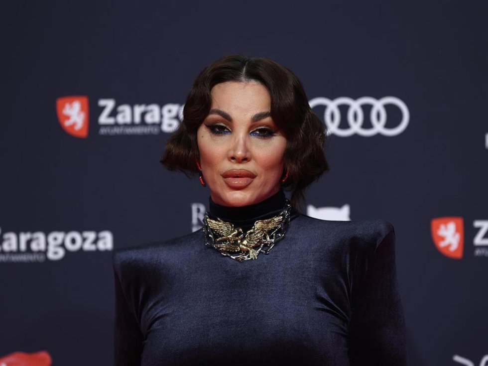 DANIELA SANTIAGO EN LA ALFOMBRA ROJA DE LOS PREMIOS FEROZ 2023