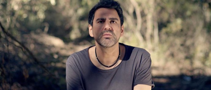 Javier Estévez (Subtonica), en una imagen promocional del videoclip de 'Como si fuéramos tribu'.