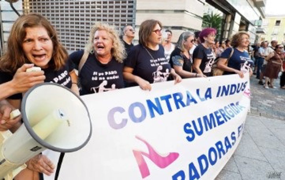 Asociación de Aparadoras y Trabajadoras del Calzado de Elche.