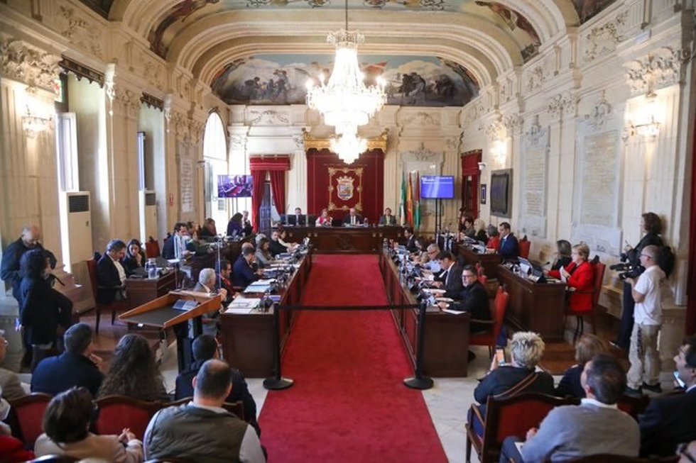 Archivo - Pleno del Ayuntamiento de Málaga en una imagen de archivo