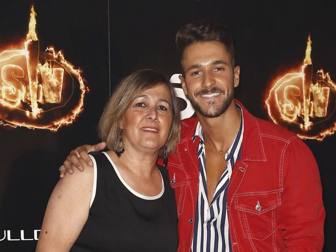 Archivo - HUGO PAZ Y SU MADRE EN IMAGEN DE ARCHIVO