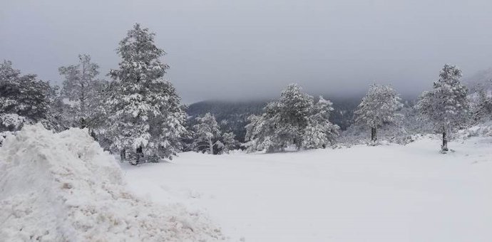 Imagen del punto de nieve de Santa Inés donde se busca al varón desaparecido