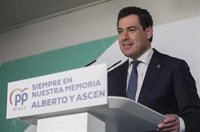 Moreno reclama "memoria y justicia" en el 25 aniversario del asesinato de Jiménez-Becerril y su mujer por ETA en Sevilla