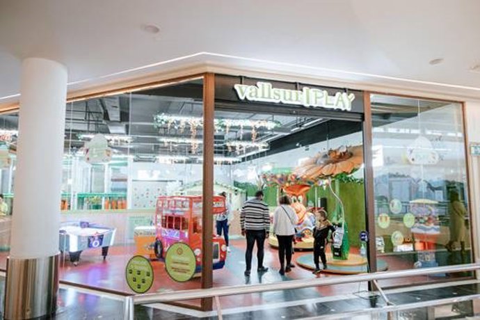 Creatividad, compañerismo y mucha diversión durante el mes de febrero en la ludoteca de Vallsur