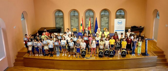 Ganadores VIII Concurso Dibujo Solidario