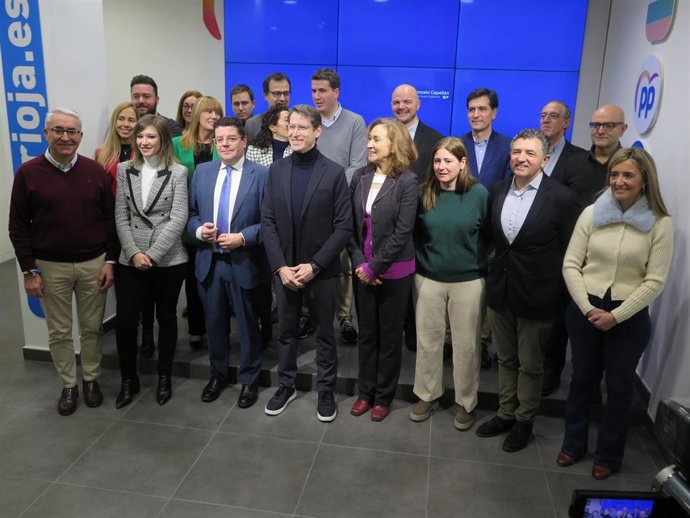 El candidato del PP al Gobierno, Gonzalo Capellán  ha presentado el Comité de Campaña del PP de La Rioja para las Elecciones Autonómicas y Municipales del 28 de mayo