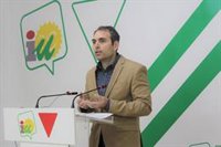 Valero dice que hay déficit de 31.745 plazas en residencias y lo achaca "al menosprecio por lo público" de la Junta