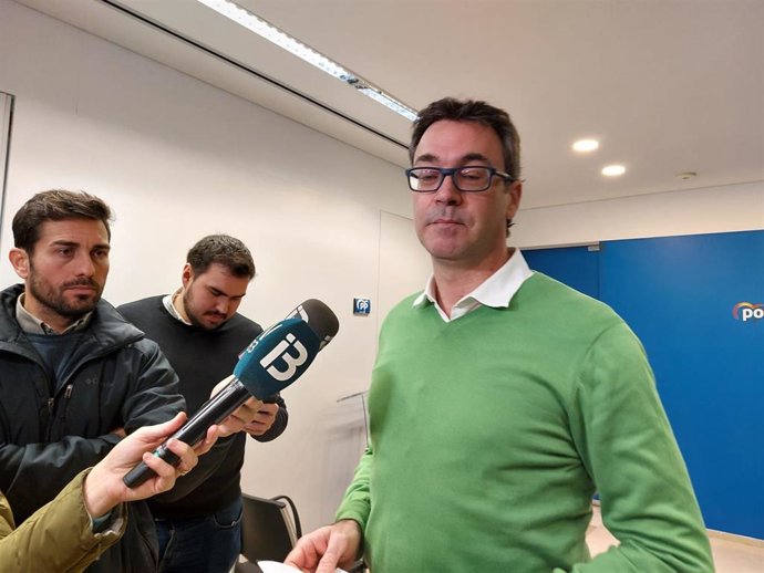 El portavoz parlamentario del Grupo Popular, Antoni Costa