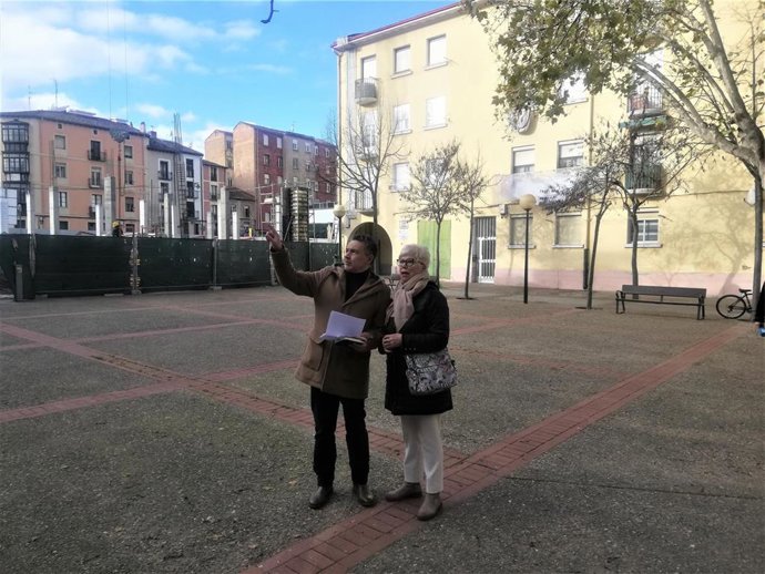 El PP plantea una "intervención integral" en la Plaza El Coso y en las viviendas del entorno para "revitalizar" la zona