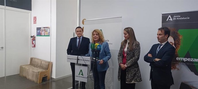 La candidata por el PP a la Alcaldía del Ayuntamiento de Huelva y actual presidenta de la Autoridad Portuaria, Pilar Miranda.