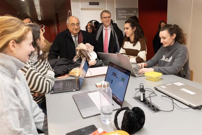 El conseller de Investigación y Universidades de la Generalitat, Joaquim Nadal, ha visitado la UPF / Generalitat