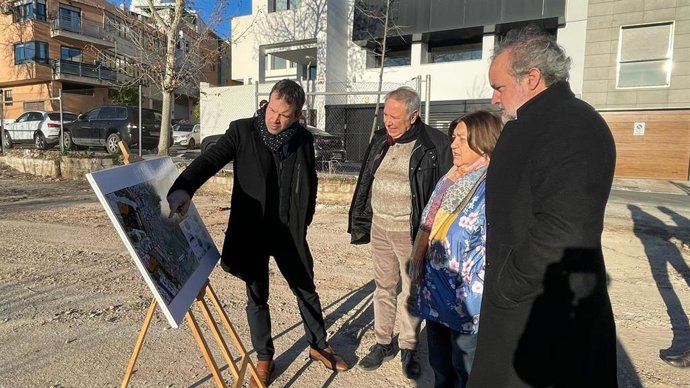 Visita a los trabajos en la Roda de Misericordia
