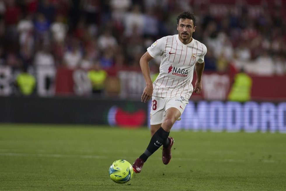 Archivo - Thomas Delaney con el Sevilla