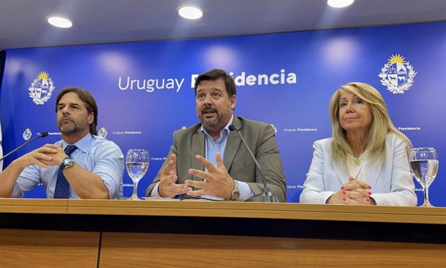 Archivo - El ministro de Medioambiente de Uruguay, Adrián Peña