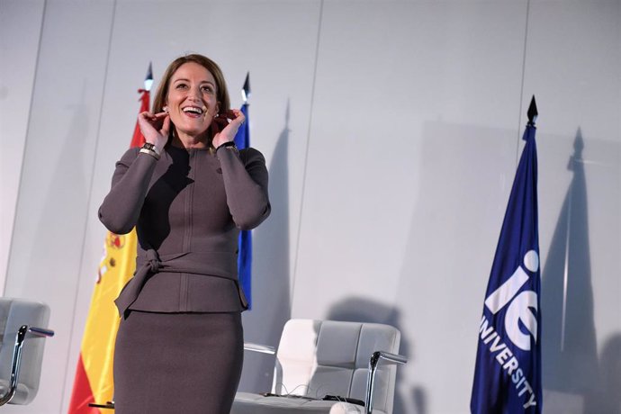 La presidenta del Parlamento Europeo, Roberta Metsola, interviene en un evento en Madrid