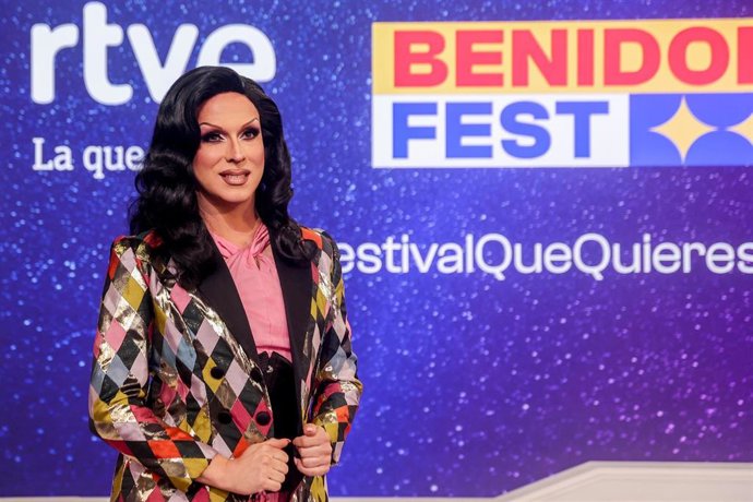 Archivo - La cantante y drag queen Sharonne en la presentación de Radio Televisión Española (RTVE) 