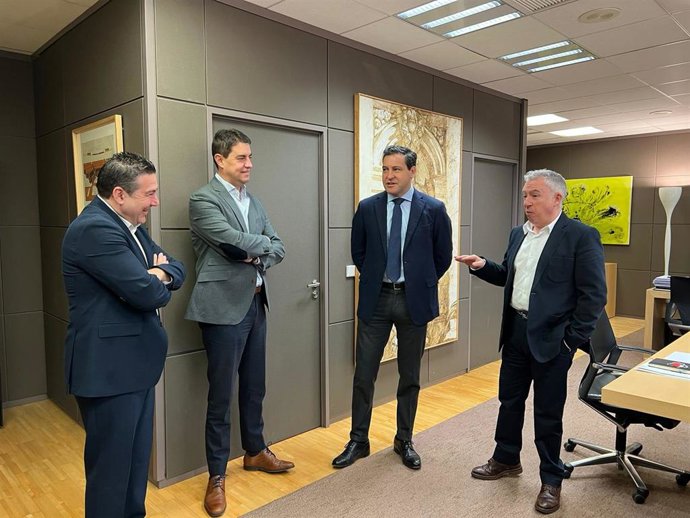 Reunión del PP con UPL y Soria ¡Ya! para hablar de la renovación de las instituciones propias