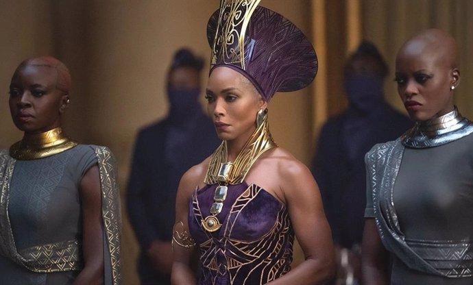 ¿A Qué Hora Se Estrena Black Panther: Wakanda Forever En Disney+?